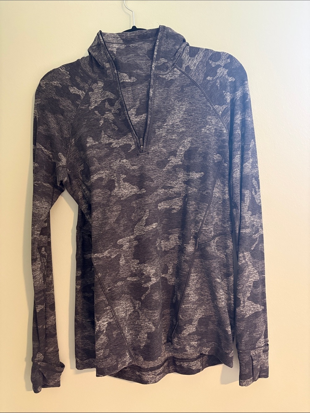 Women’s Lululemon Warm Stabilizer 1/2 Zip Hoodie -Incognito Camo